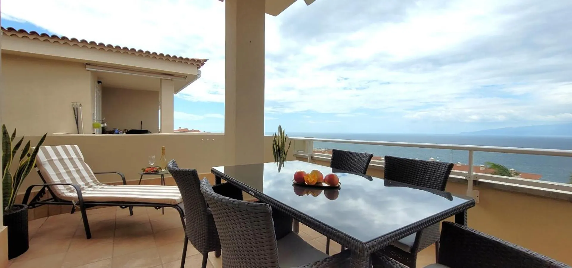 Luna - Ac, 2 Pools, Panoramic Ocean, Private Garage, Fibre Net Puerto de Santiago  Apartamento